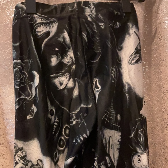 BlackMilk sketches of a mad man leggings XS goth - Picture 6 of 6